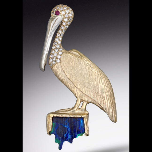Pelican Pendant and Brooch

14k yellow and white gold pelican pendant and brooch with pave diamond head, ruby eye , and azurite piling

1.2&amp;quot; x 2&amp;quot; x .20&amp;quot;

2020